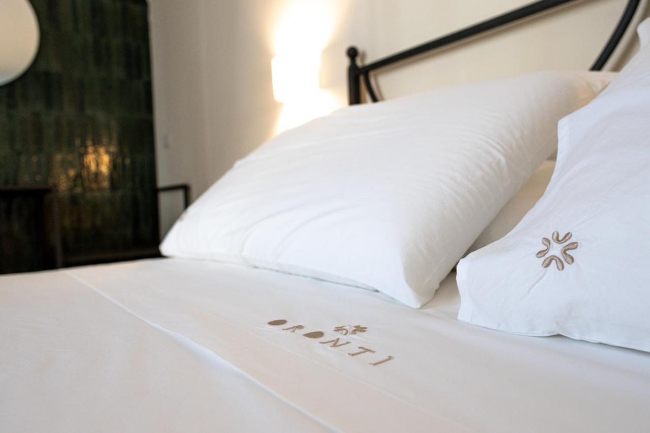 Oronti Accommodations 레체 외부 사진