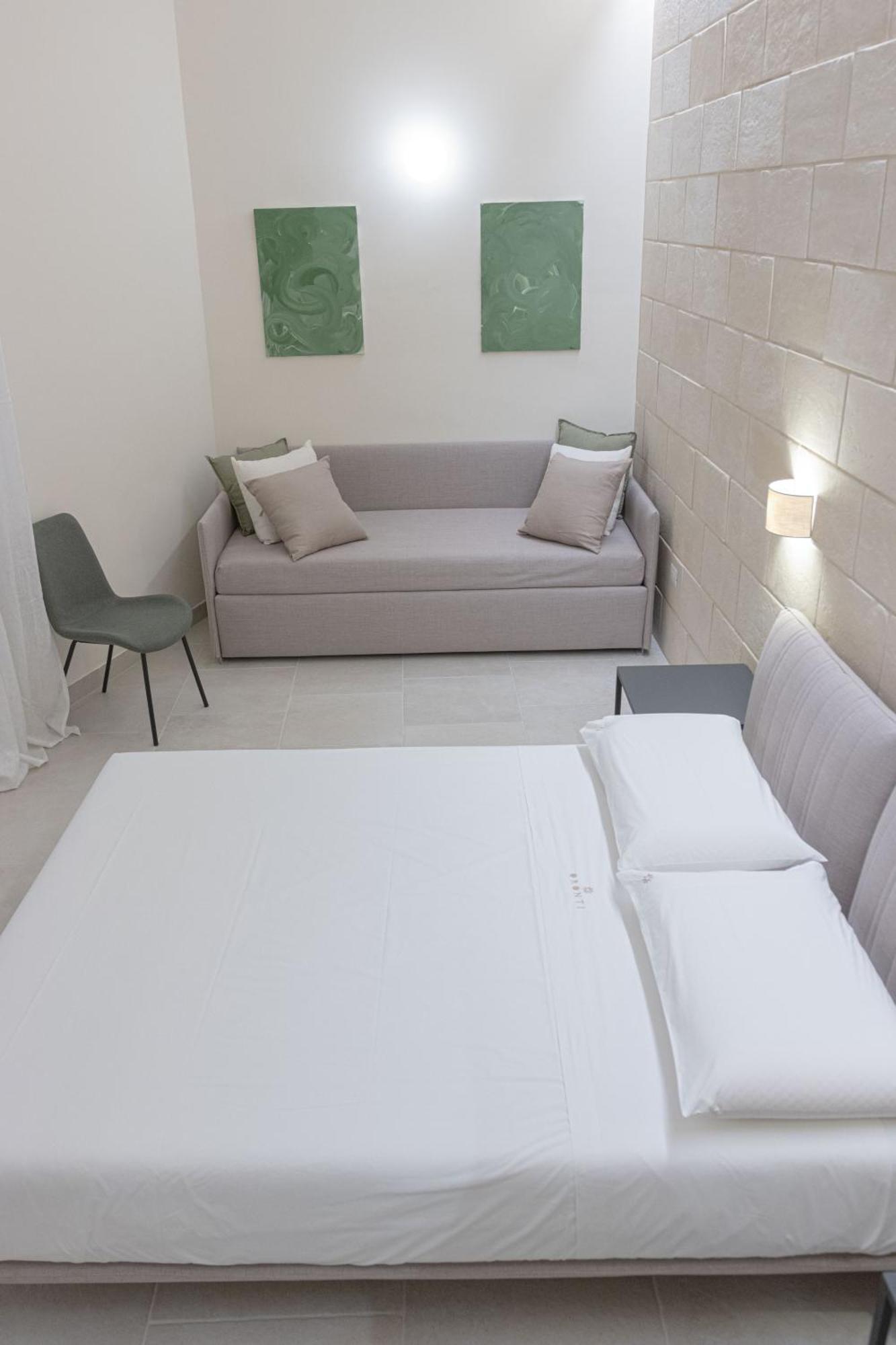 Oronti Accommodations 레체 외부 사진